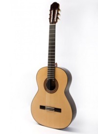 Luis Romero: LR-60 Elegance* available at Guitar Notes.